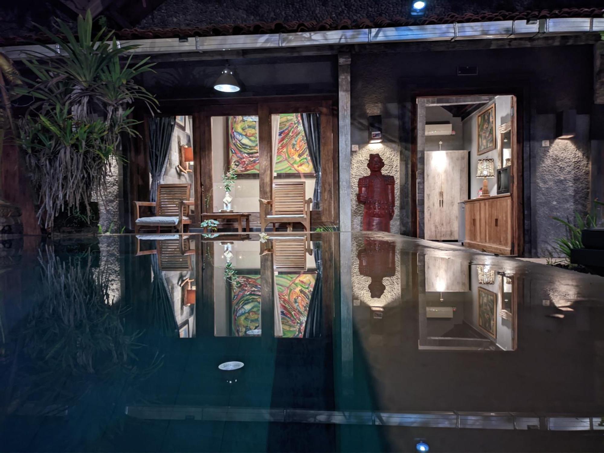 Astuti Gallery Homestay Yogyakarta Dış mekan fotoğraf