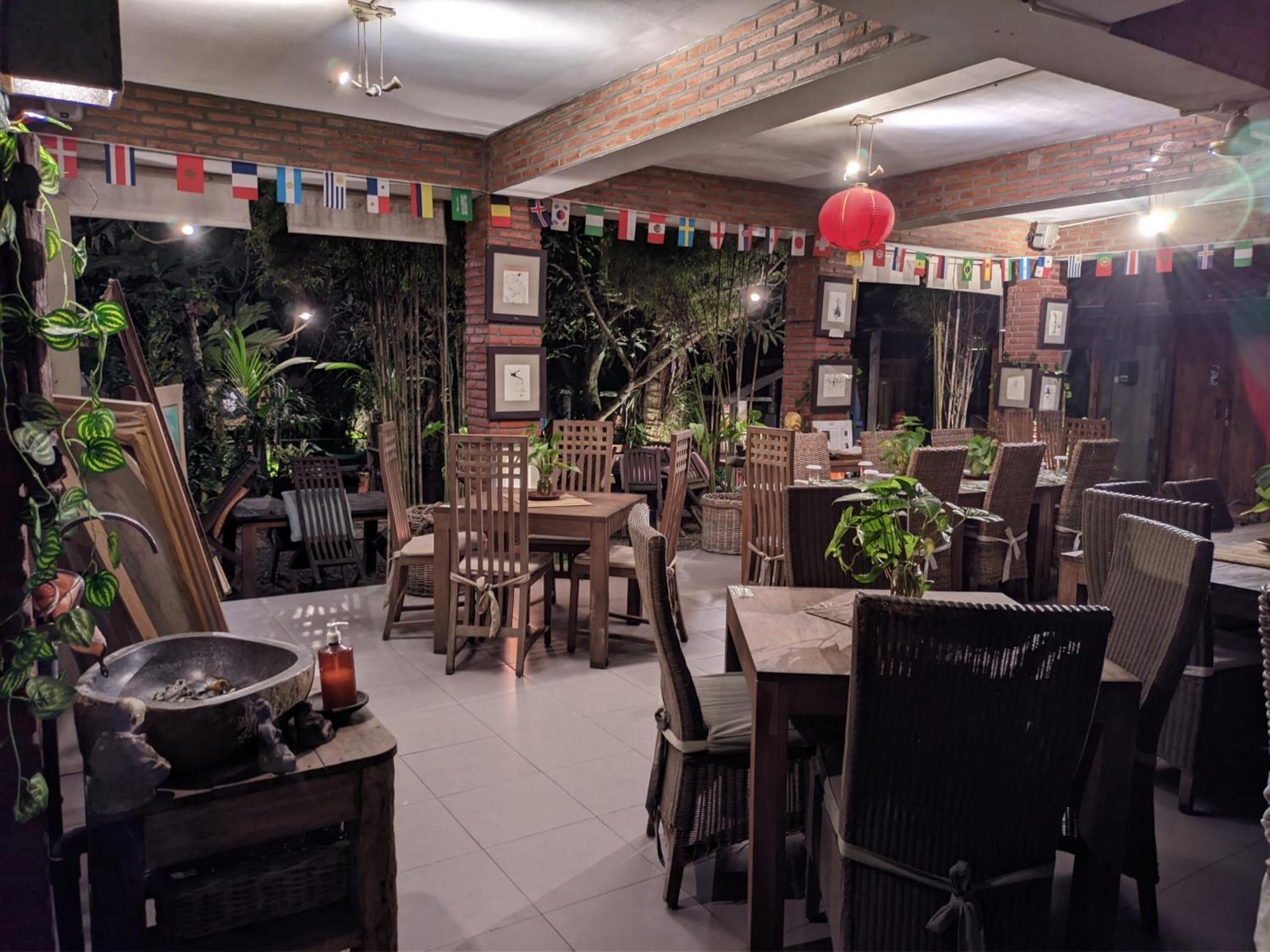 Astuti Gallery Homestay Yogyakarta Dış mekan fotoğraf