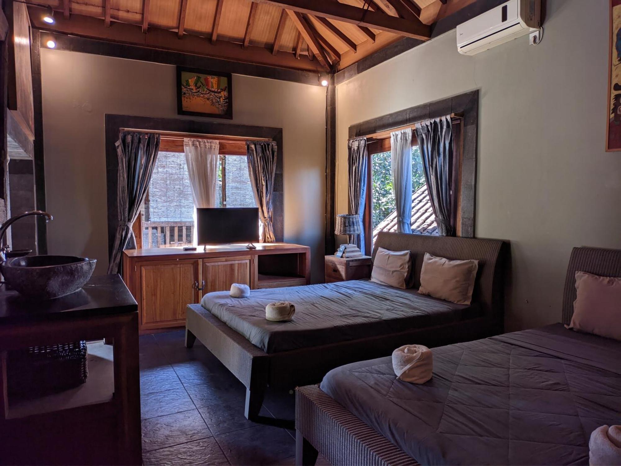 Astuti Gallery Homestay Yogyakarta Dış mekan fotoğraf