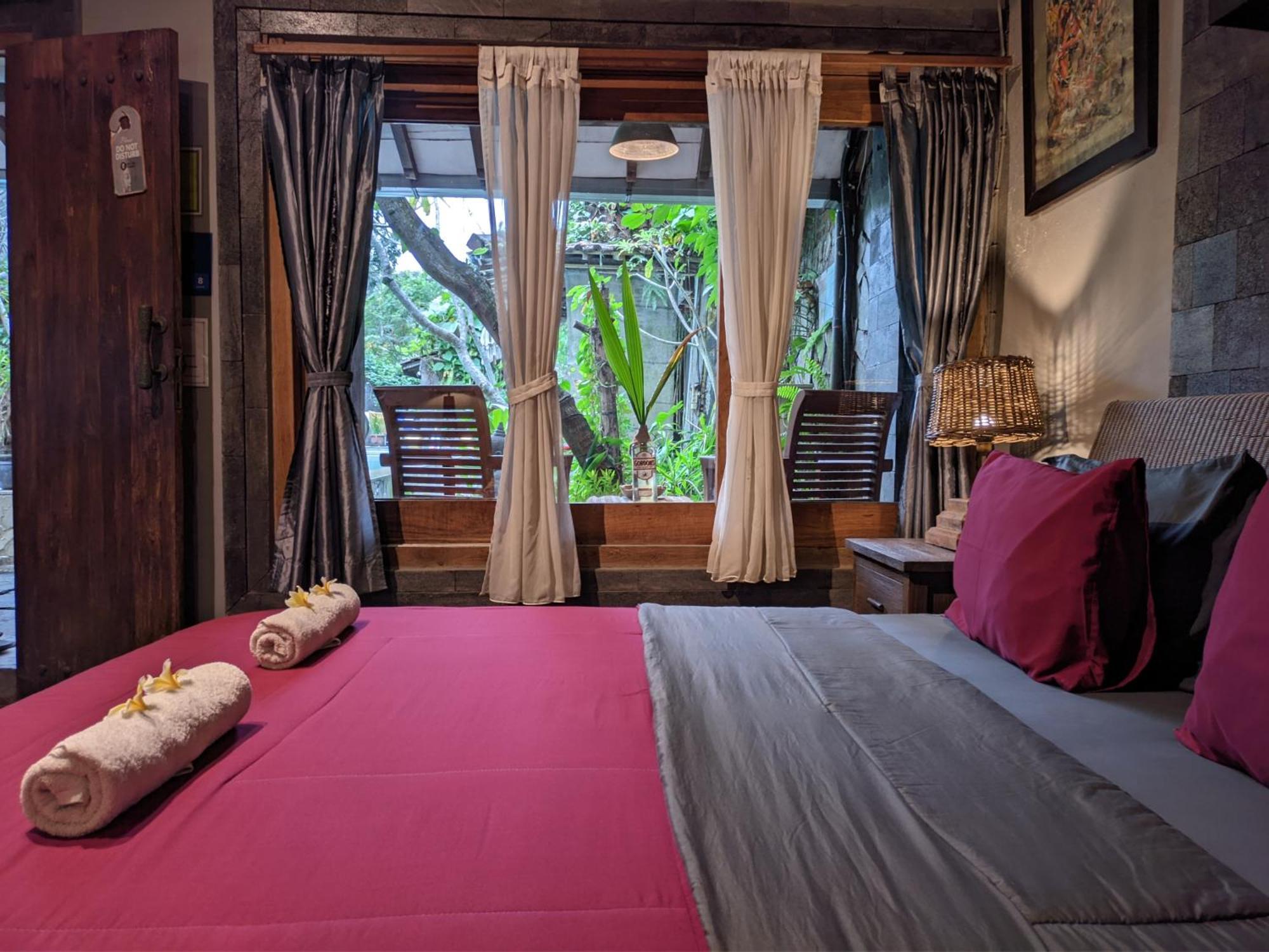 Astuti Gallery Homestay Yogyakarta Dış mekan fotoğraf