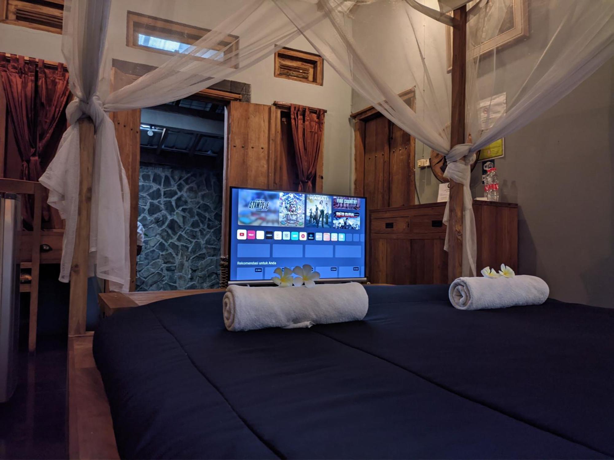 Astuti Gallery Homestay Yogyakarta Dış mekan fotoğraf