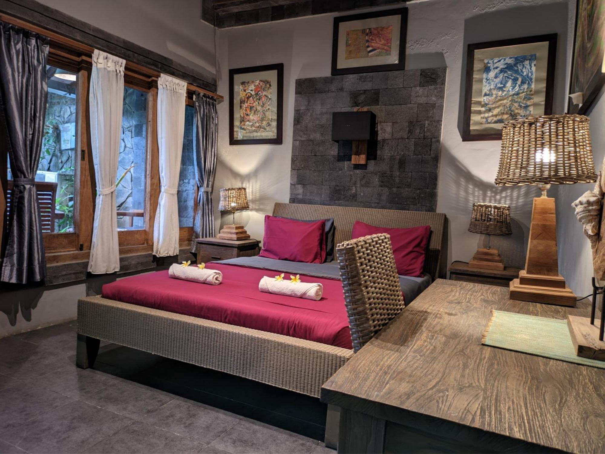 Astuti Gallery Homestay Yogyakarta Dış mekan fotoğraf