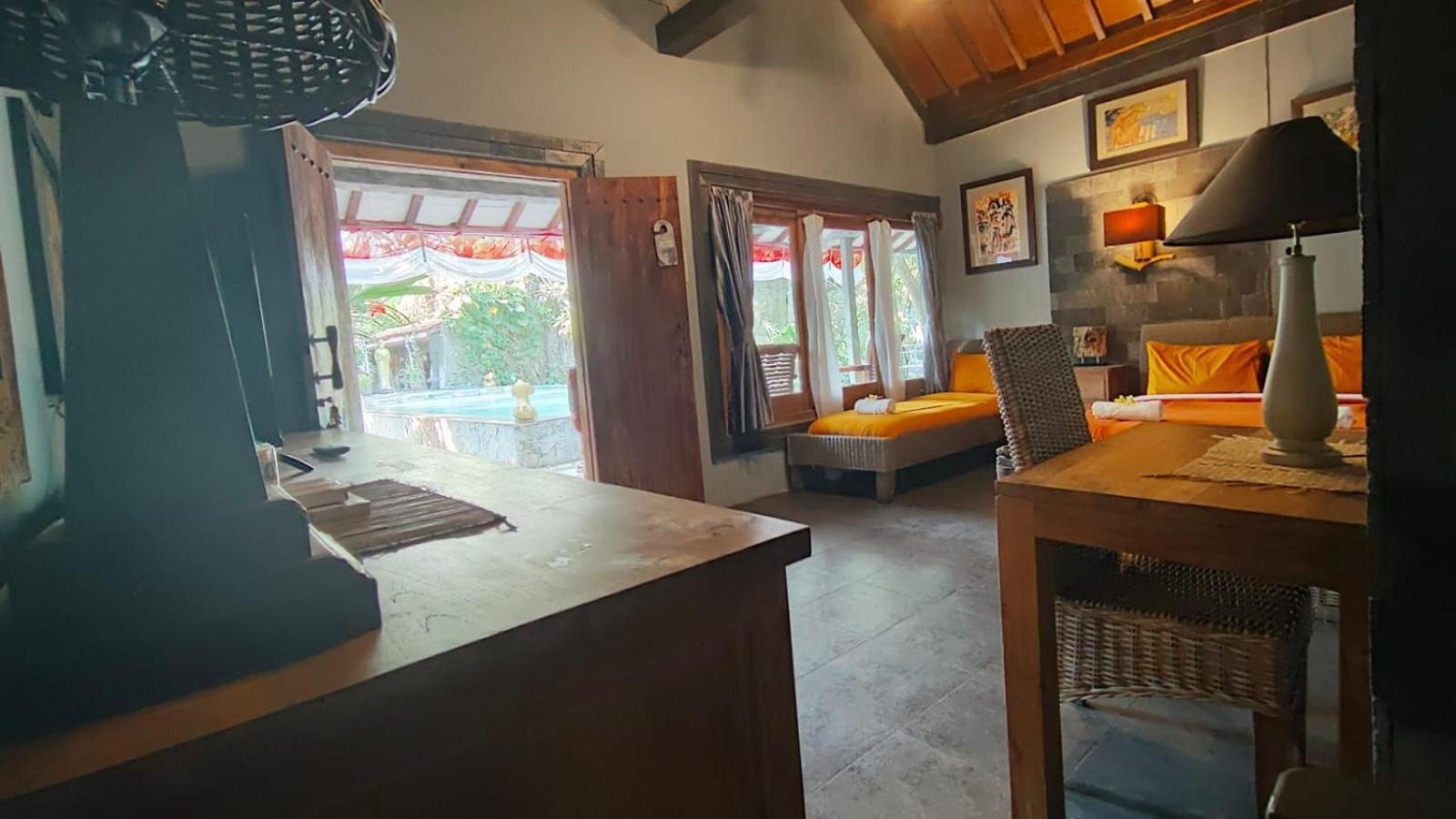 Astuti Gallery Homestay Yogyakarta Dış mekan fotoğraf