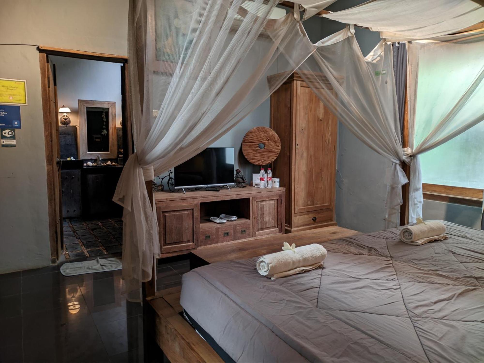 Astuti Gallery Homestay Yogyakarta Dış mekan fotoğraf